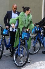 KENDALL JENNER Riding a Citi Bike Out in New York 11/03/2018