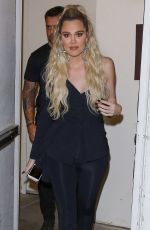 KHLOE KARDASHIAN Leaves BCBC Nail Spa in Thousand Oaks 11/28/2018
