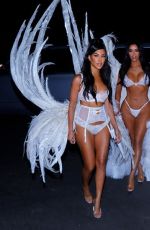 KIM, KOURTNEY and KHLOE KARDASHIAN and KENDALL and KYLIE JENNER as Angels for Halloween in Los Angeles 10/31/2018