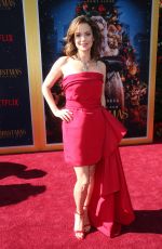 KIMBERLY WILLIAMS-PAISLEY at The Christmas Chronicles Premiere in Los Angeles 11/18/2018