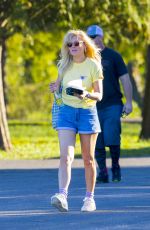 KIRSTEN DUNST on theSet of On Becoming a God in Central Florida in Louisiana 11/27/2018