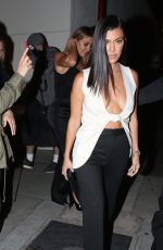 KOURTNEY KARDASHIAN at Craig