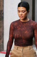KOURTNEY KARDASHIAN Out and About in Calabasas 11/07/2018
