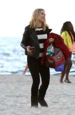 KRISTEN BELL on the Set of Veronica Mars in Hermosa 11/12/2018
