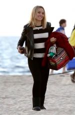 KRISTEN BELL on the Set of Veronica Mars in Hermosa 11/12/2018