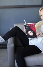 KRISTIN CHENOWEETH on the Backstage of The View in New York 11/15/2018