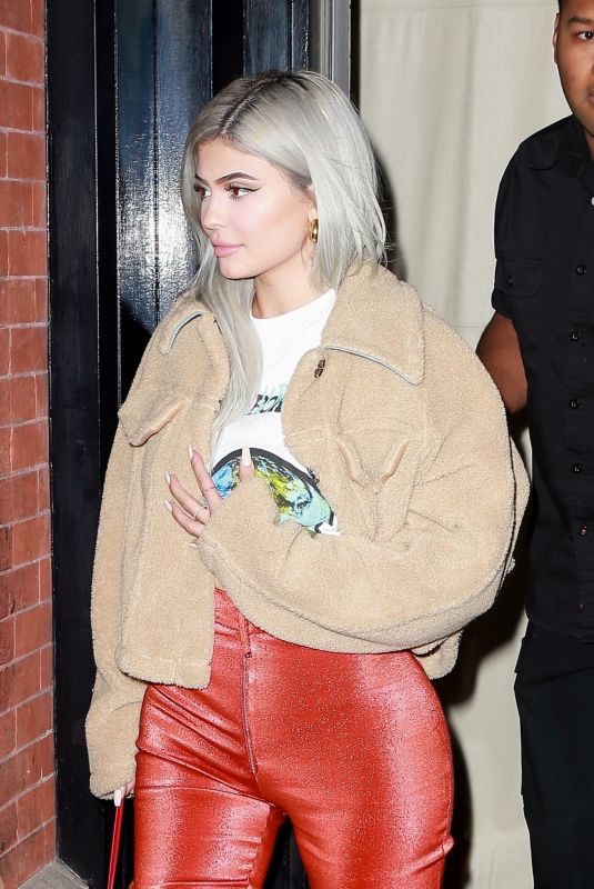 KYLIE JENNER Night Out in New York 11/27/2018