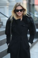 LADA KRAVCHENKO Out and About in New York 11/23/2018