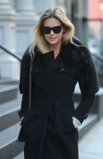 LADA KRAVCHENKO Out and About in New York 11/23/2018