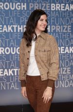LANA DEL REY at 2019 Breakthrough Prize in Mountain View 11/04/2018