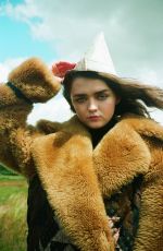 MAISIE WILLIAMS in Elle Magazine, UK October 2018 Issue