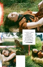 MAISIE WILLIAMS in Elle Magazine, UK October 2018 Issue