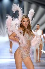 MARTHA HUNT at Victoria