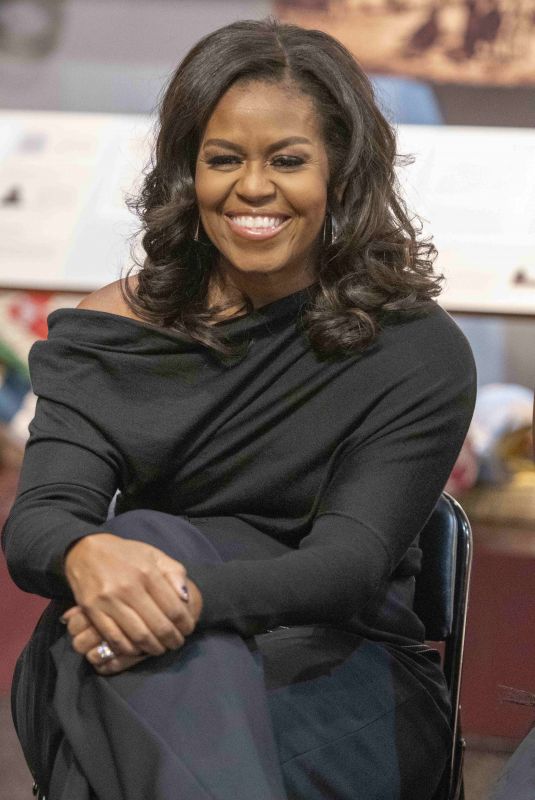 MICHELLE OBAMA at begirl.word at African American Museum in Philadelphia 11/29/2018
