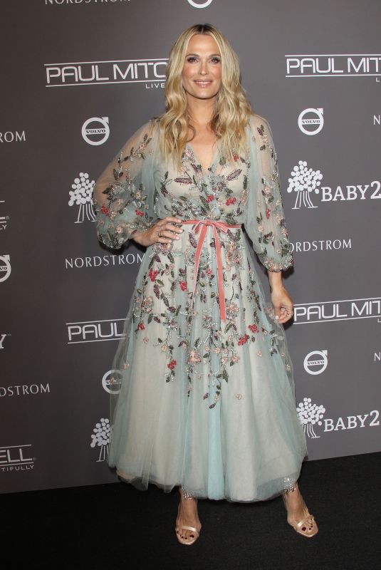 MOLLY SIMS at Baby2baby Gala 2018 in Culver City 11/10/2018