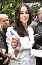 MONICA BELLUCCI Arrives Vivement Dimanche Show in Paris 10/31/2018