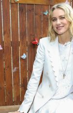 NAOMI WATSS at Ronald McDonald House Foundation in Sydney 11/17/2018