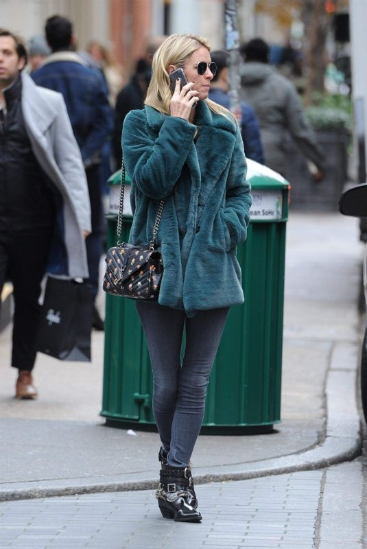 NICKY HILTON Out and About in New York 11/27/2018
