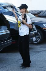 PARIS HILTON Arrives for a Dentist Appointment in Los Angeles 11/26/2018