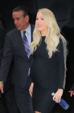 Pregnant CARRIE UNDERWOOD Leaves Good Morning America in New York 11/09/2018