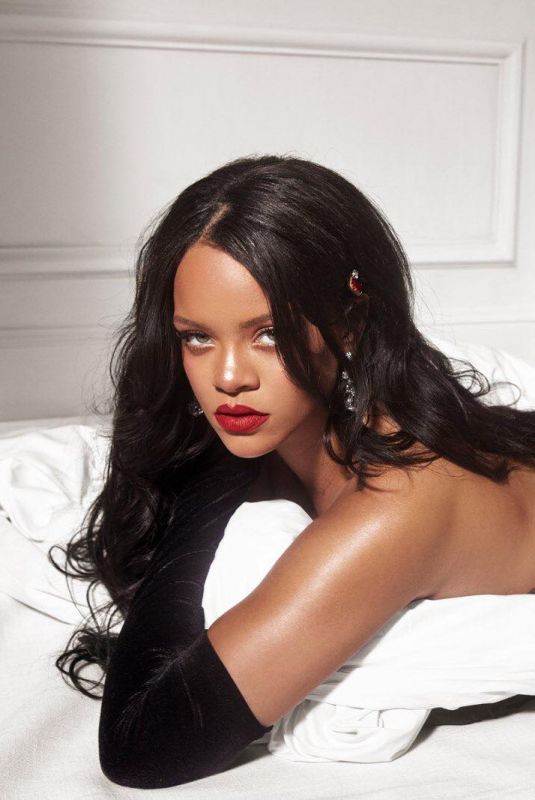 RIHANNA for Savage x Fenty 2018