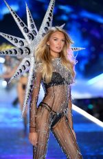 ROMEE STRIJD at Victoria