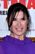 RONNI ANCONA at Surviving Christmas with the Relatives Premeire in London 11/21/2018