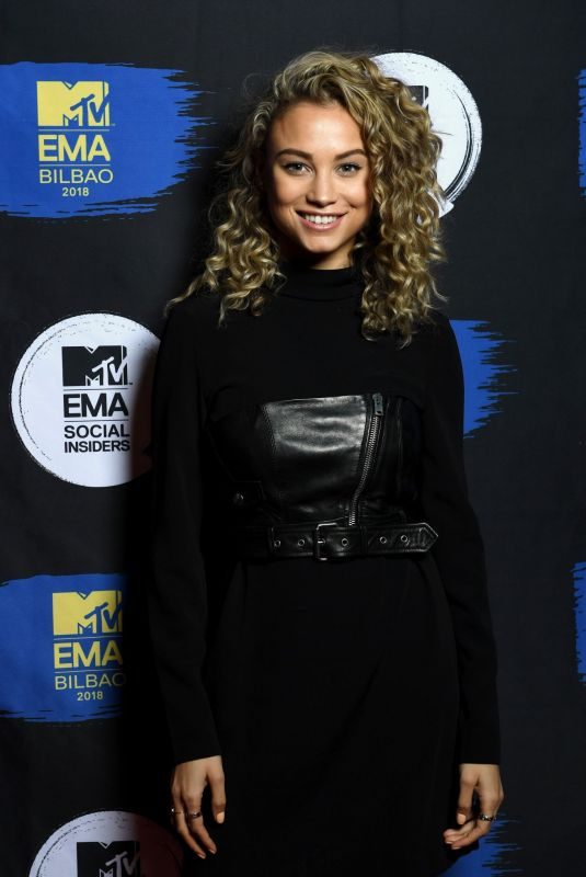 ROSE BERTRAM at Social Insiders Dinner in Bilbao 11/02/2018