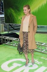 SAMANTHA MATHIS at The Grinch Premiere in New York 11/03/2018