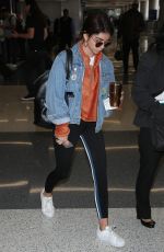SARAH HYLAND at Los Angeles International Airport 11/08/2018