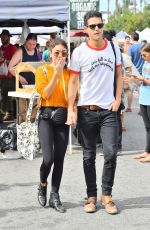 SARAH HYLAND Shopping at Farmers Market in Studio City 11/04/2018