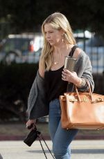 SARAH MICHELLE GELLAR Out and About in Los Angeles 11/20/2018