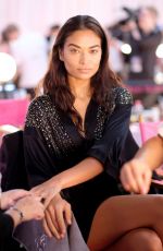 SHANINA SHAIK on the Backstage of Victoria