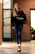 SOFIA VERGARA Leaves a Medical Building in Beverly Hills 11/28/2018