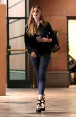 SOFIA VERGARA Leaves a Medical Building in Beverly Hills 11/28/2018