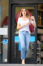 SOFIA VERGARA Out and About in Los Angeles 11/22/2018
