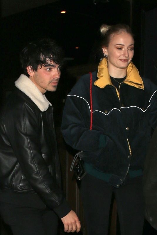 SOPHIE TURNER at Craig