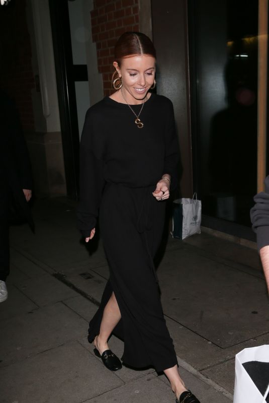 STACEY DOOLEY Leaves Strictly Come Dancing: It Takes Two in London 11/23/2018