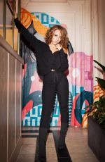 STEPHANIE DAVIS for New JYY London Collection, October 2018