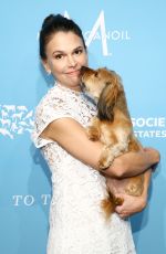 SUTTON FOSTER at Humane Society To the Rescue! Gala in New York 11/09/2018