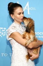 SUTTON FOSTER at Humane Society To the Rescue! Gala in New York 11/09/2018