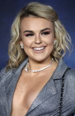 TALLIA STORM at Fantastic Beasts: The Crimes of Grindelwald Premiere in London 11/13/2018