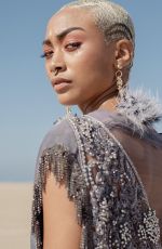 TATI GABRIELLE for Status Magazine, October 2018