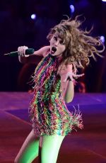 TAYLOR SWIFT Performs at Her Reputation Stadium Tour in Tokyo 11/21/2018