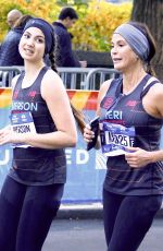 TERI HATCHER at 2018 New York City Marathon 11/04/2018