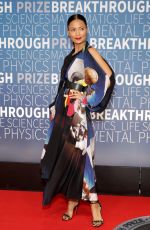 THANDIE NEWTON at 2019 Breakthrough Prize in Mountain View 11/04/2018