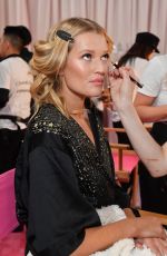 TONI GARRN  on the Backstage of Victoria