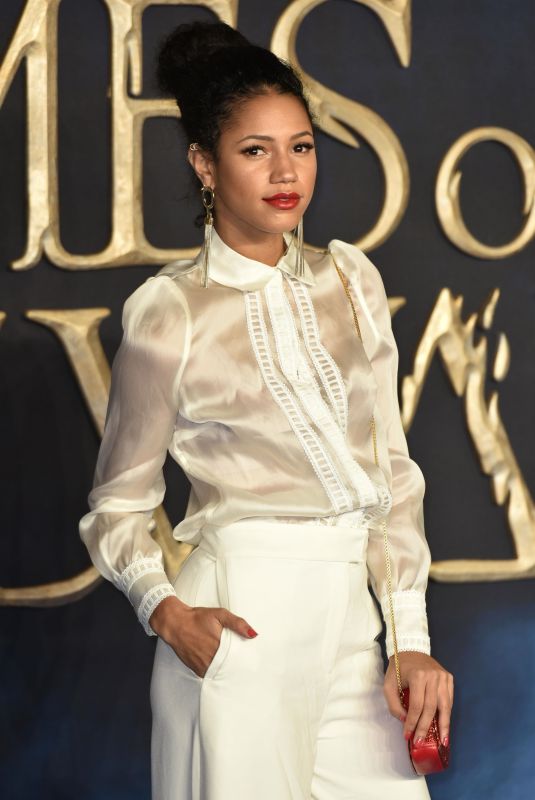 VICK HOPE at Fantastic Beasts: The Crimes of Grindelwald Premiere in London 11/13/2018