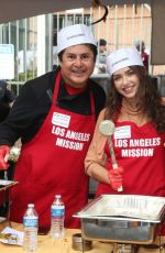 VICTORIA KONEFAL at Los Angeles Mission Thanksgiving Event 11/21/2018
