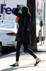 AMANDA BYNES Leaves Starbucks in Los Angeles 12/08/2018